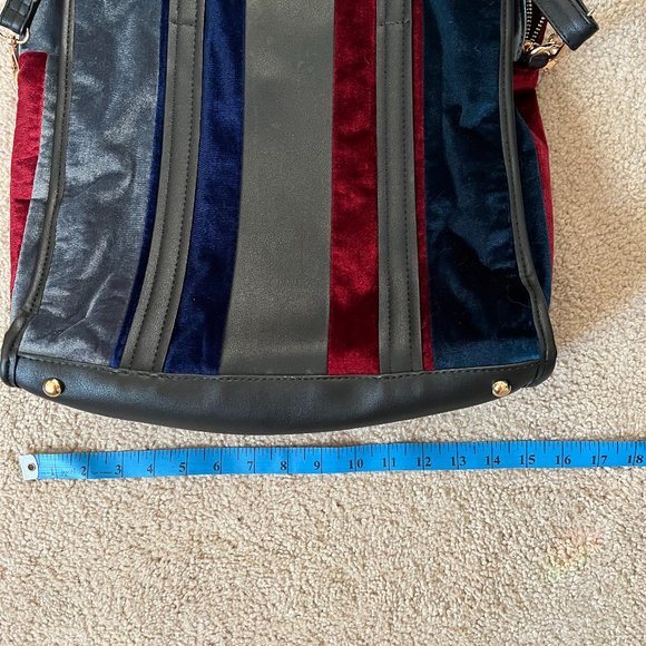 Large NWOT *Velvet* Tote Shoulder Bag w/ Removable Crossbody Strap - Picture 3 of 9